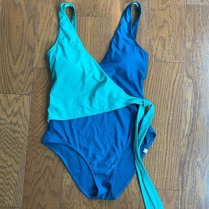 Summersalt perfect wrap one piece